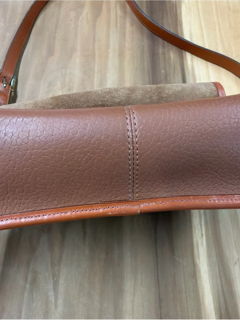 Dooney & Bourke Crossbody Vintage Shoulder Bag